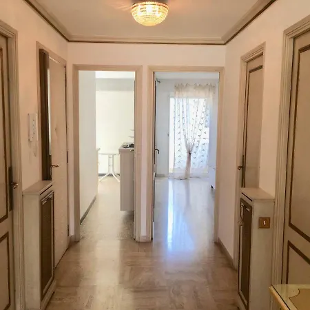Apartment Windsor